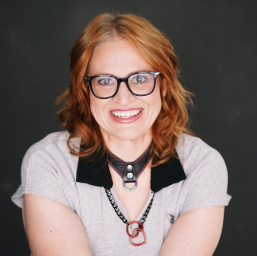 Elizabeth Gray, therapist