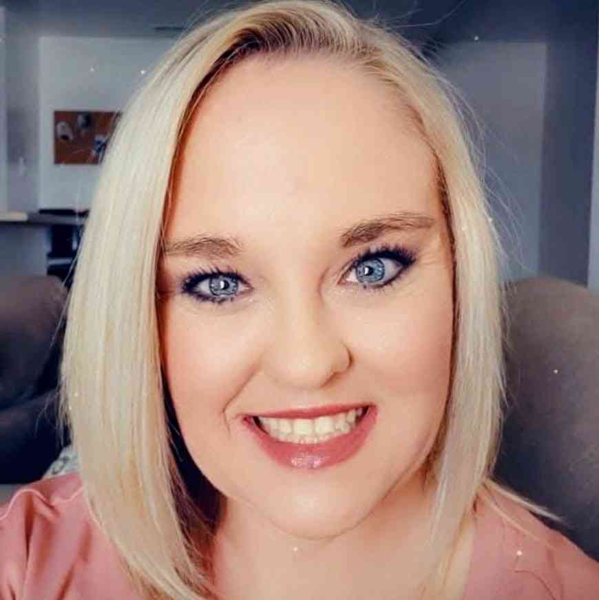 Nicole  Wardell , therapist
